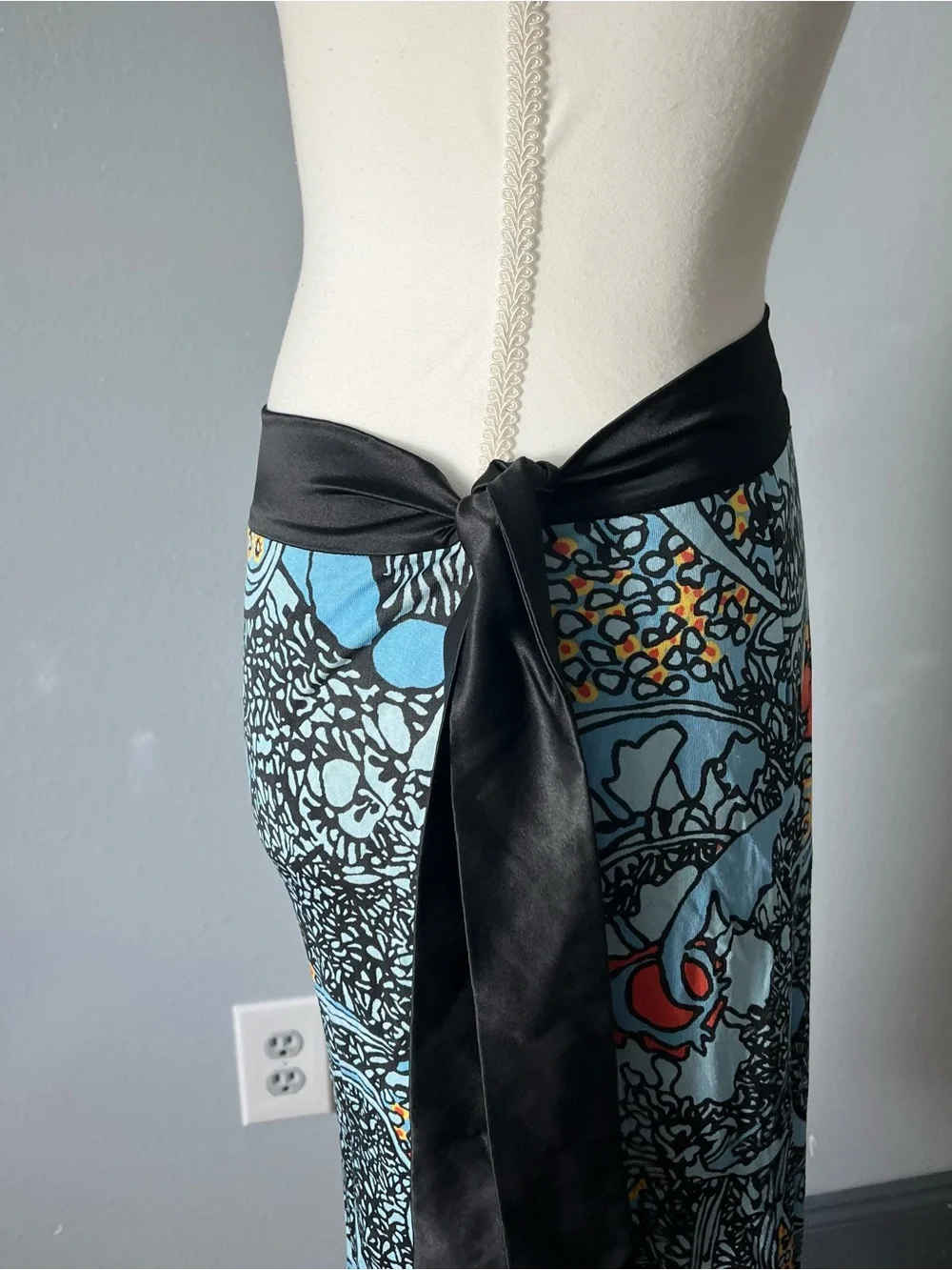 Rare Vintage 90s Archival Vivienne Tam Silk Floral Wrap Skirt Size 2 Flawless